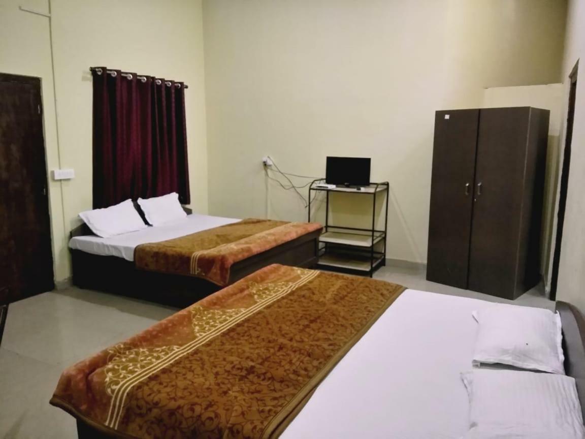 Hotel Gulmarg มัสซูรี ภายนอก รูปภาพ